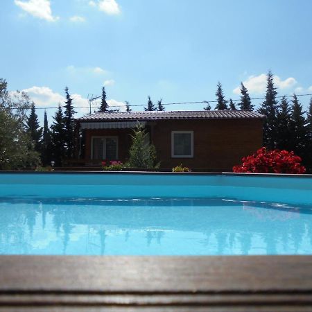 Chalet 4 Personnes Montolieu Dış mekan fotoğraf